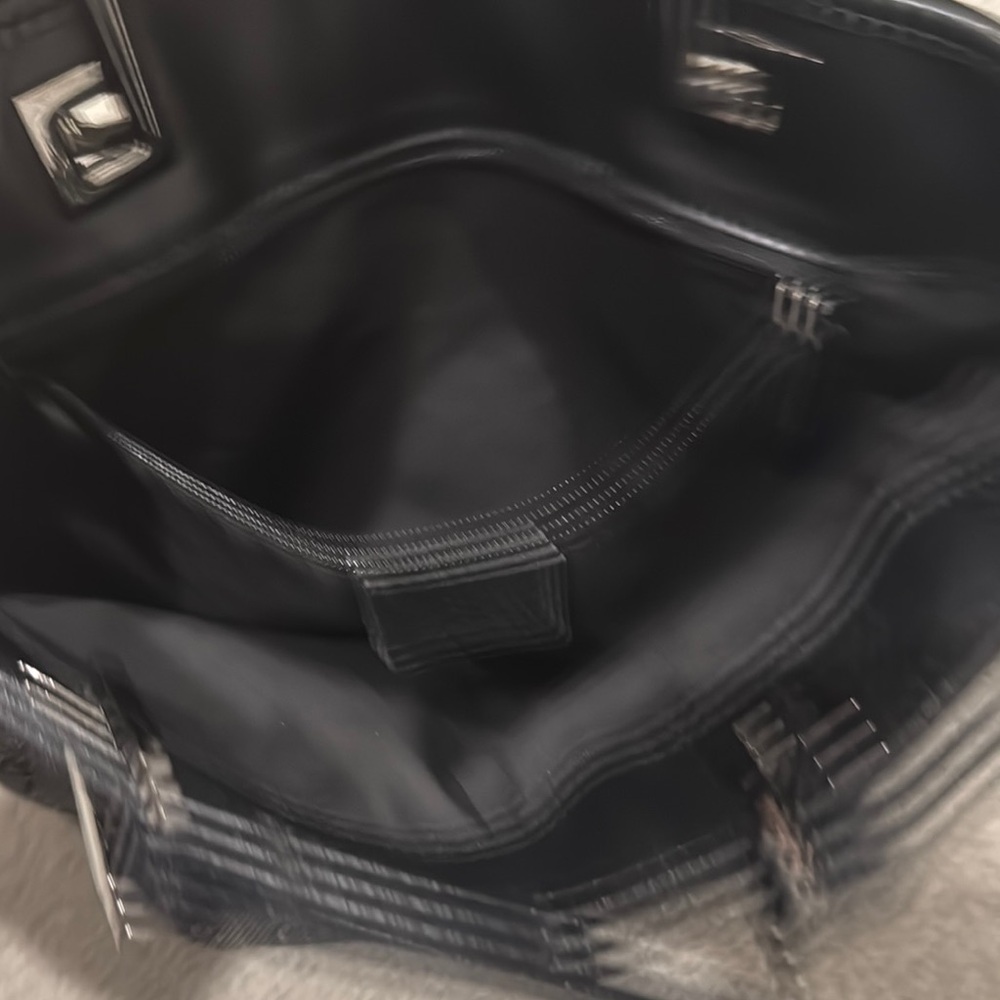 Gucci Black Monogram Tote Bag - Picture 8 of 8